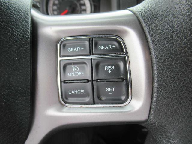 2024 Ram 1500 Classic Warlock Crew Cab 4x4 5'7" Box