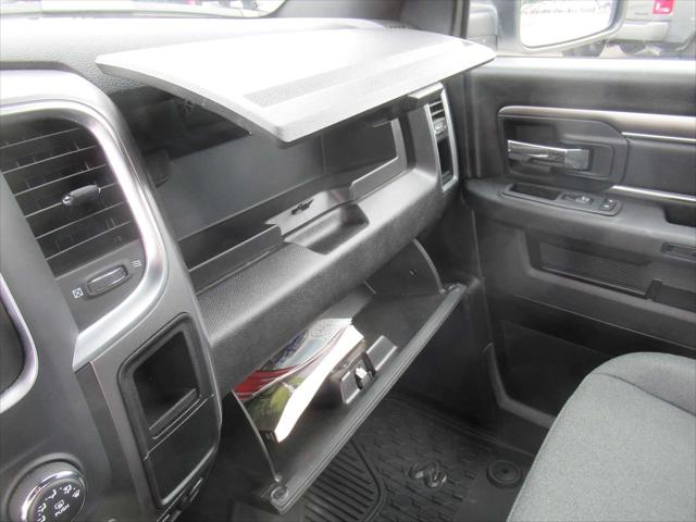 2024 Ram 1500 Classic Warlock Crew Cab 4x4 5'7" Box
