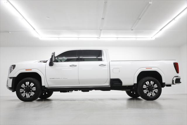 2025 GMC Sierra 3500HD Denali