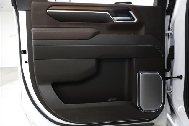 2025 GMC Sierra 3500HD Denali