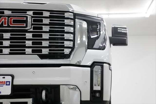2025 GMC Sierra 3500HD Denali