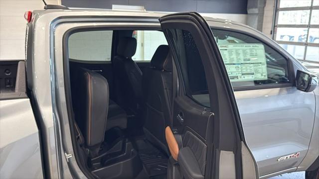 2026 GMC Canyon AT4, 4WD