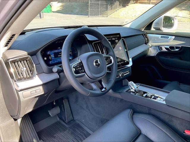 2026 Volvo XC90 Plug-In Hybrid Ultra, T8 AWD, Electric/Gasoline, Bright, 7 Seats