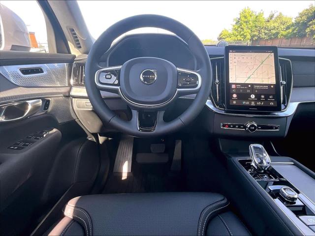 2026 Volvo XC90 Plug-In Hybrid Ultra, T8 AWD, Electric/Gasoline, Bright, 7 Seats