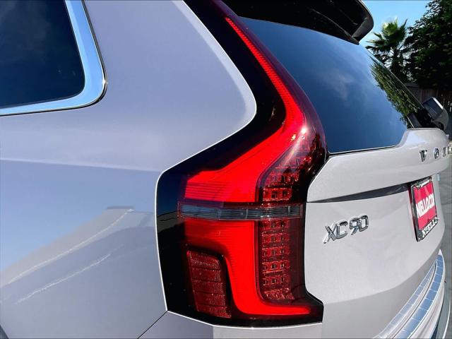 2026 Volvo XC90 Plug-In Hybrid Ultra, T8 AWD, Electric/Gasoline, Bright, 7 Seats