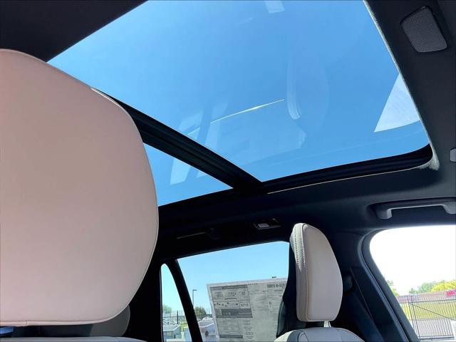 2026 Volvo XC90 Plug-In Hybrid Plus, T8 AWD, Electric/Gasoline, Bright, 7 Seats