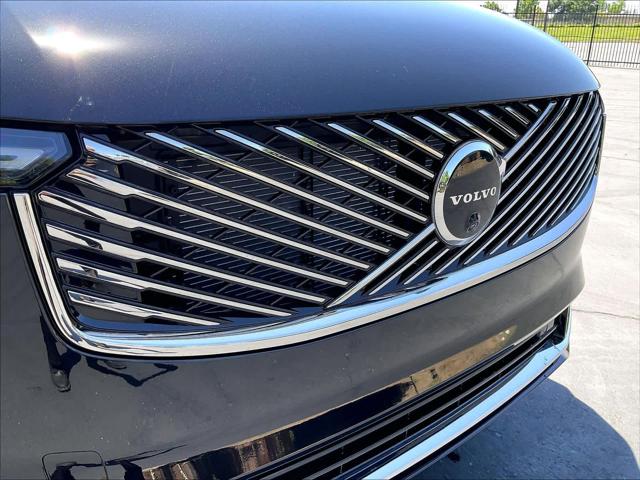 2026 Volvo XC90 Plug-In Hybrid Plus, T8 AWD, Electric/Gasoline, Bright, 7 Seats