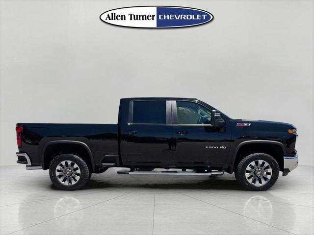 2026 Chevrolet Silverado 2500HD Crew Cab, Standard Bed, LT, 4WD