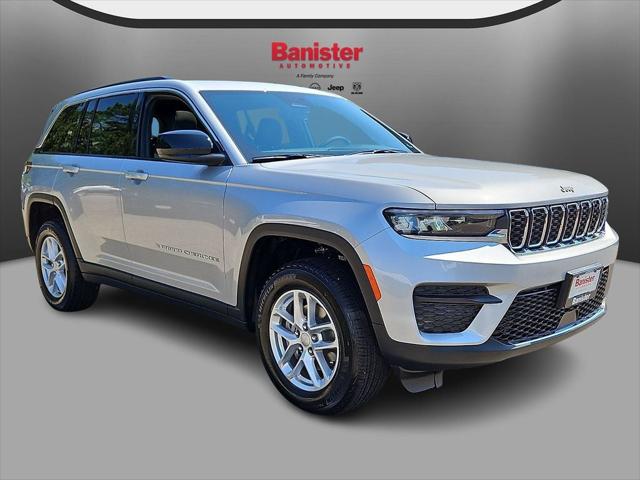 2026 Jeep Grand Cherokee GRAND CHEROKEE LAREDO X 4X4