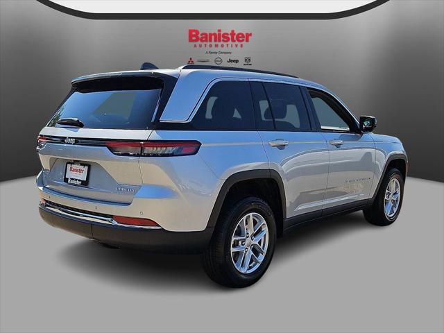 2026 Jeep Grand Cherokee GRAND CHEROKEE LAREDO X 4X4