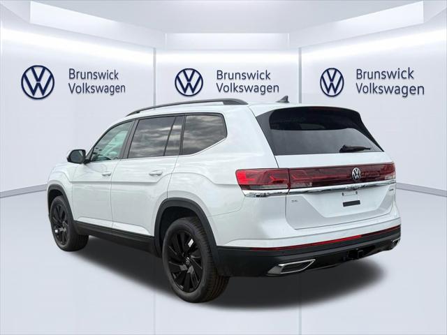 2026 Volkswagen Atlas SE with Technology