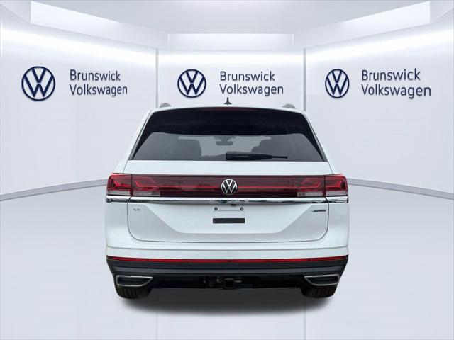 2026 Volkswagen Atlas SE with Technology
