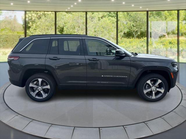 2026 Jeep Grand Cherokee GRAND CHEROKEE LIMITED 4X4 2026 Jeep Grand Cherokee GRAND CHEROKEE LIMITED 4X4