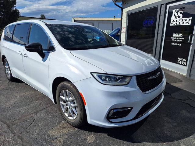 2026 Chrysler Pacifica Select for sale in Smithfield , UT