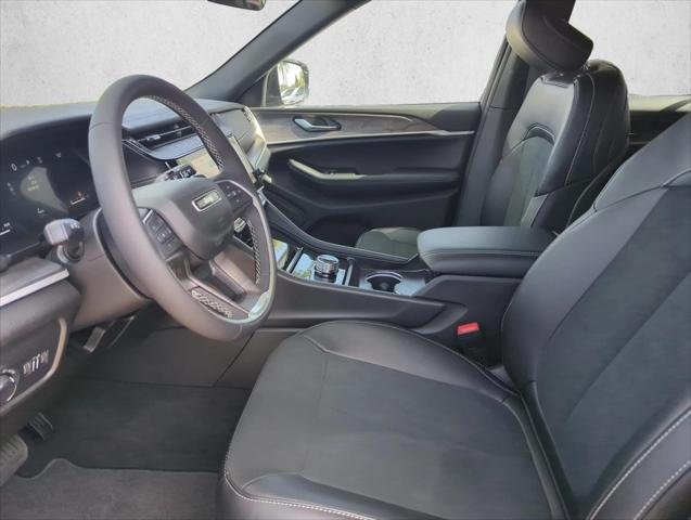 2026 Jeep Grand Cherokee GRAND CHEROKEE LAREDO ALTITUDE 4X2