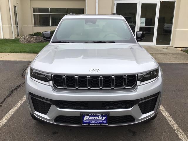 2026 Jeep Grand Cherokee GRAND CHEROKEE LIMITED 4X4 2026 Jeep Grand Cherokee GRAND CHEROKEE LIMITED 4X4