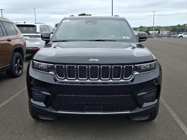 2026 Jeep Grand Cherokee GRAND CHEROKEE LAREDO X 4X4 2026 Jeep Grand Cherokee GRAND CHEROKEE LAREDO X 4X4