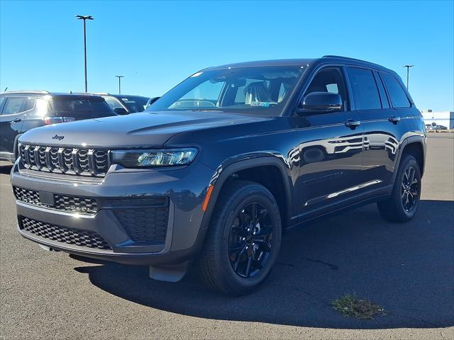 2026 Jeep Grand Cherokee GRAND CHEROKEE LAREDO ALTITUDE 4X4 2026 Jeep Grand Cherokee GRAND CHEROKEE LAREDO ALTITUDE 4X4