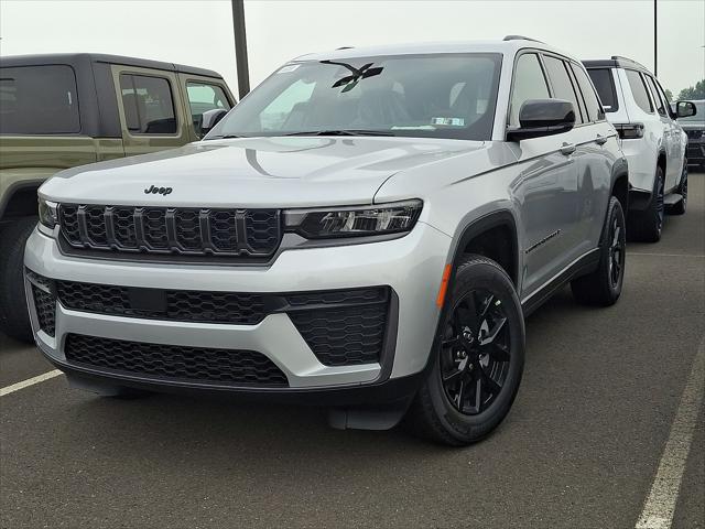 2026 Jeep Grand Cherokee GRAND CHEROKEE LAREDO ALTITUDE 4X4 2026 Jeep Grand Cherokee GRAND CHEROKEE LAREDO ALTITUDE 4X4