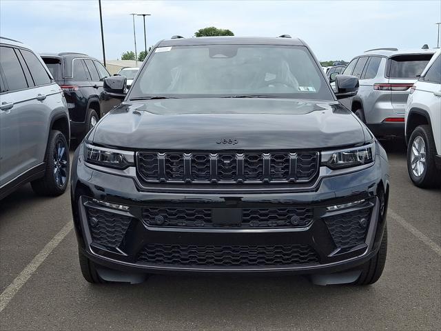 2026 Jeep Grand Cherokee GRAND CHEROKEE 85TH ANNIVERSARY EDITION 4X4