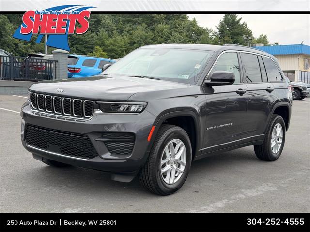 2026 Jeep Grand Cherokee GRAND CHEROKEE LAREDO X 4X4