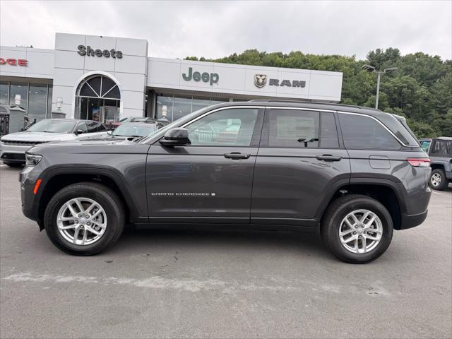 2026 Jeep Grand Cherokee GRAND CHEROKEE LAREDO X 4X4