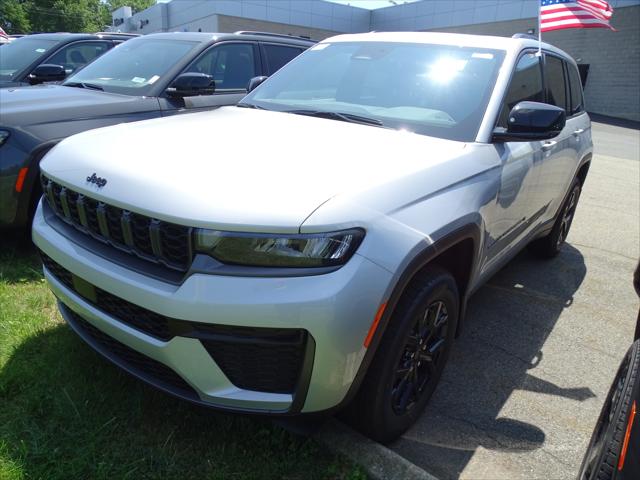 2026 Jeep Grand Cherokee GRAND CHEROKEE LAREDO ALTITUDE 4X4 2026 Jeep Grand Cherokee GRAND CHEROKEE LAREDO ALTITUDE 4X4