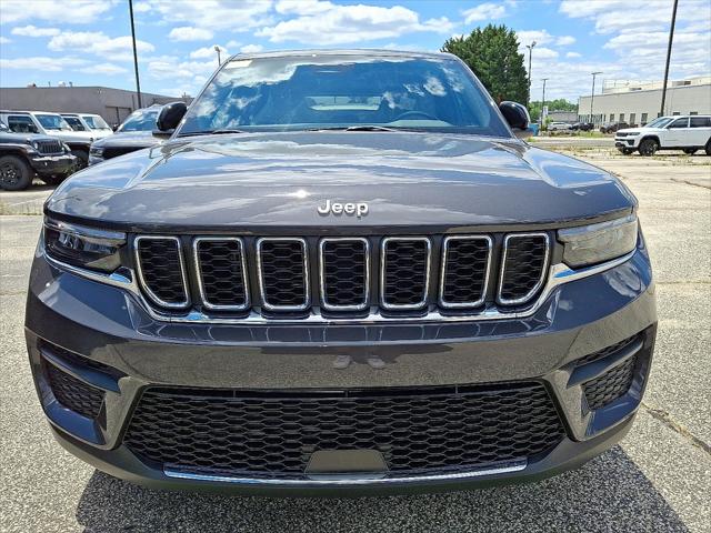 2026 Jeep Grand Cherokee GRAND CHEROKEE LAREDO X 4X4 2026 Jeep Grand Cherokee GRAND CHEROKEE LAREDO X 4X4