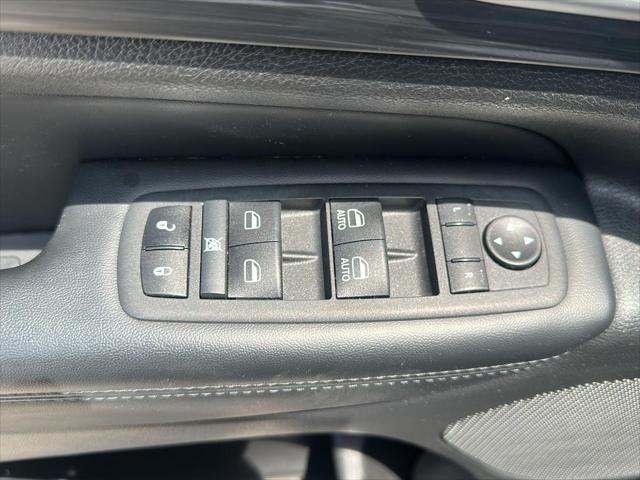 2022 Jeep Grand Cherokee Laredo X 4x4