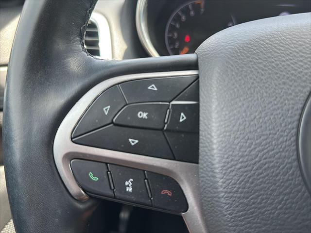 2022 Jeep Grand Cherokee Laredo X 4x4