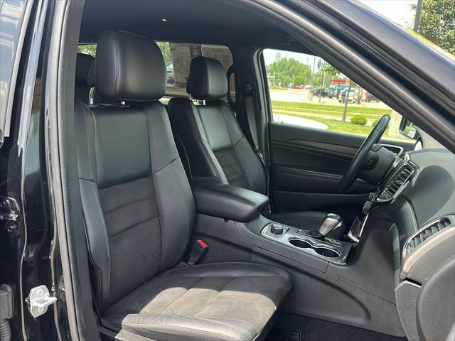 2022 Jeep Grand Cherokee Laredo X 4x4