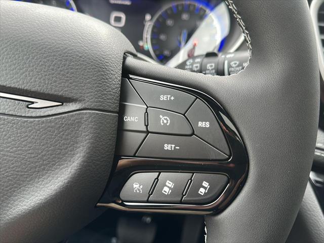 2027 Chrysler Pacifica Limited