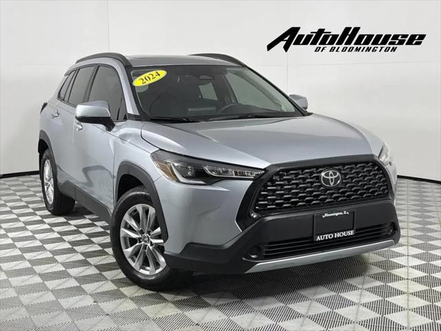 2024 Toyota Corolla Cross LE for sale in Bloomington, IL