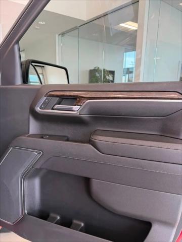 2023 GMC Sierra 1500 2WD Crew Cab Short Box Elevation