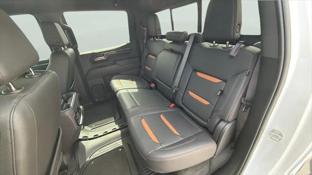 2024 GMC Sierra 1500 4WD Crew Cab Short Box AT4