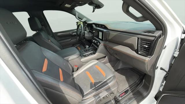 2024 GMC Sierra 1500 4WD Crew Cab Short Box AT4