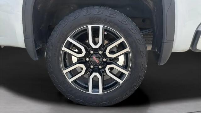 2024 GMC Sierra 1500 4WD Crew Cab Short Box AT4