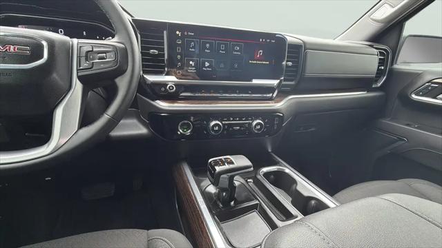 2024 GMC Sierra 1500 2WD Crew Cab Short Box Elevation