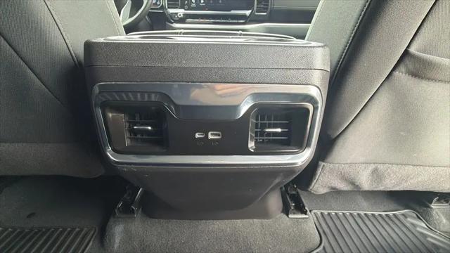 2024 GMC Sierra 1500 2WD Crew Cab Short Box Elevation