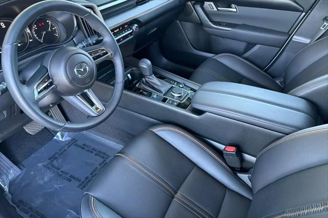 2025 Mazda CX-50 Hybrid Premium Package