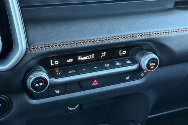 2025 Mazda CX-50 Hybrid Premium Package