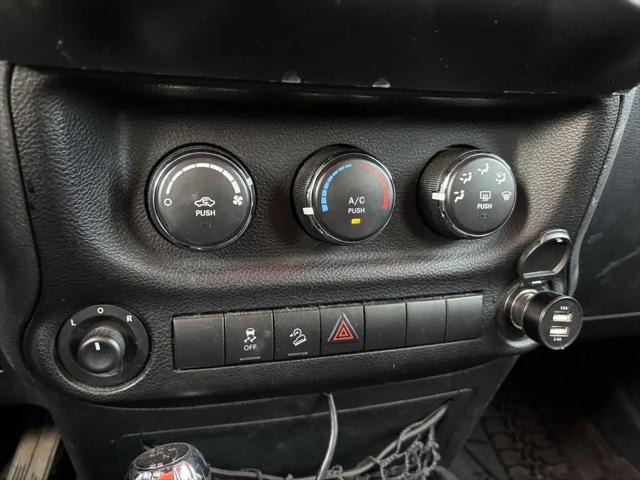 2013 Jeep Wrangler Unlimited Sport