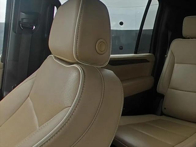 2024 Chevrolet Suburban 2WD Premier