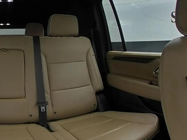 2024 Chevrolet Suburban 2WD Premier