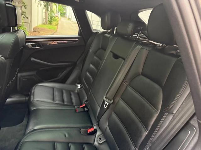 2016 Porsche Macan Turbo