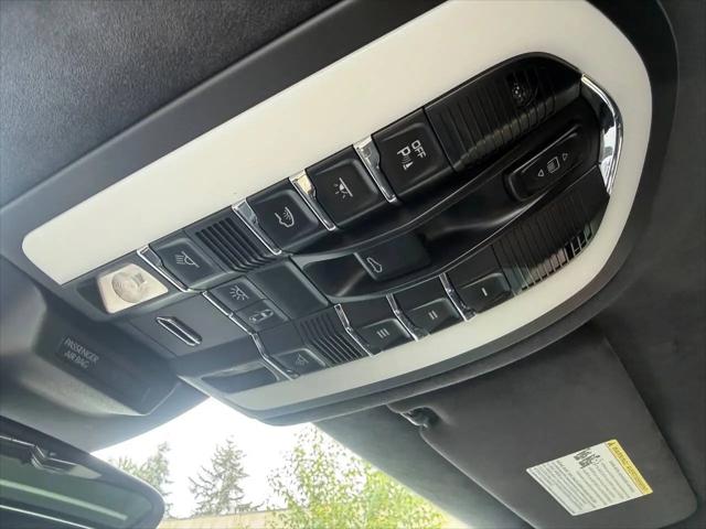 2016 Porsche Macan Turbo