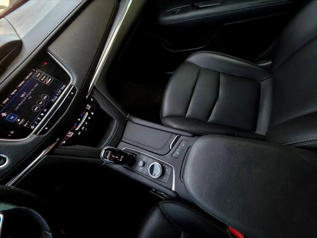2022 Cadillac XT5 FWD Luxury