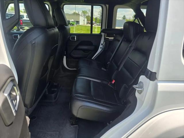 2023 Jeep Wrangler 4-Door Sahara Altitude