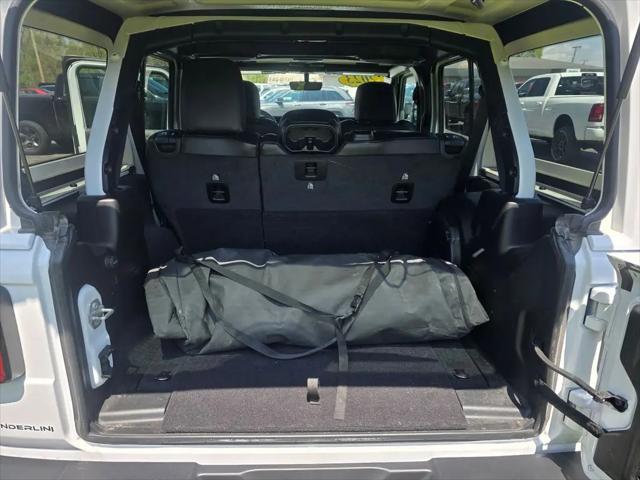 2023 Jeep Wrangler 4-Door Sahara Altitude