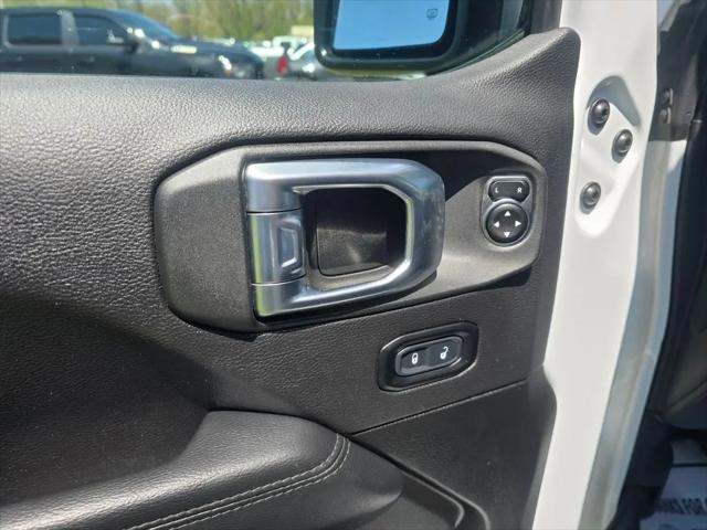 2023 Jeep Wrangler 4-Door Sahara Altitude